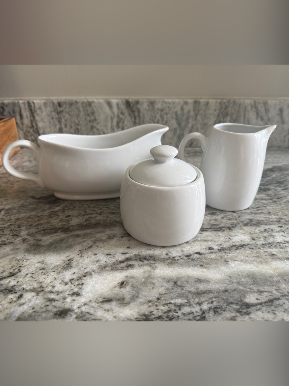 White Ceramic Creamer and Sugar Set - Home Dining